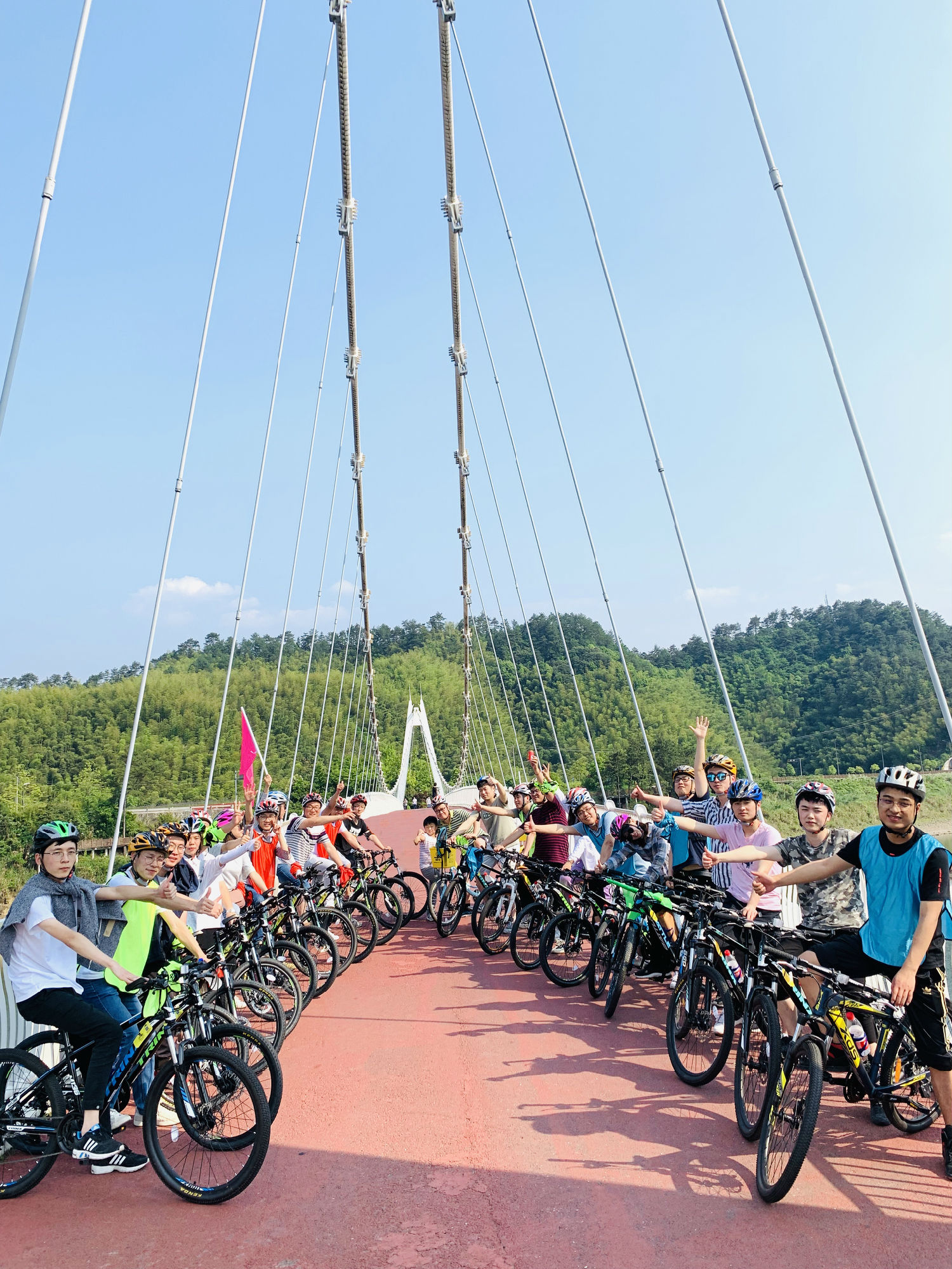 騎行合照.jpg